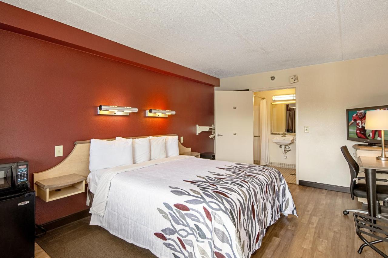 Red Roof Inn Charleston West - Hurricane, Wv Teays Valley Esterno foto