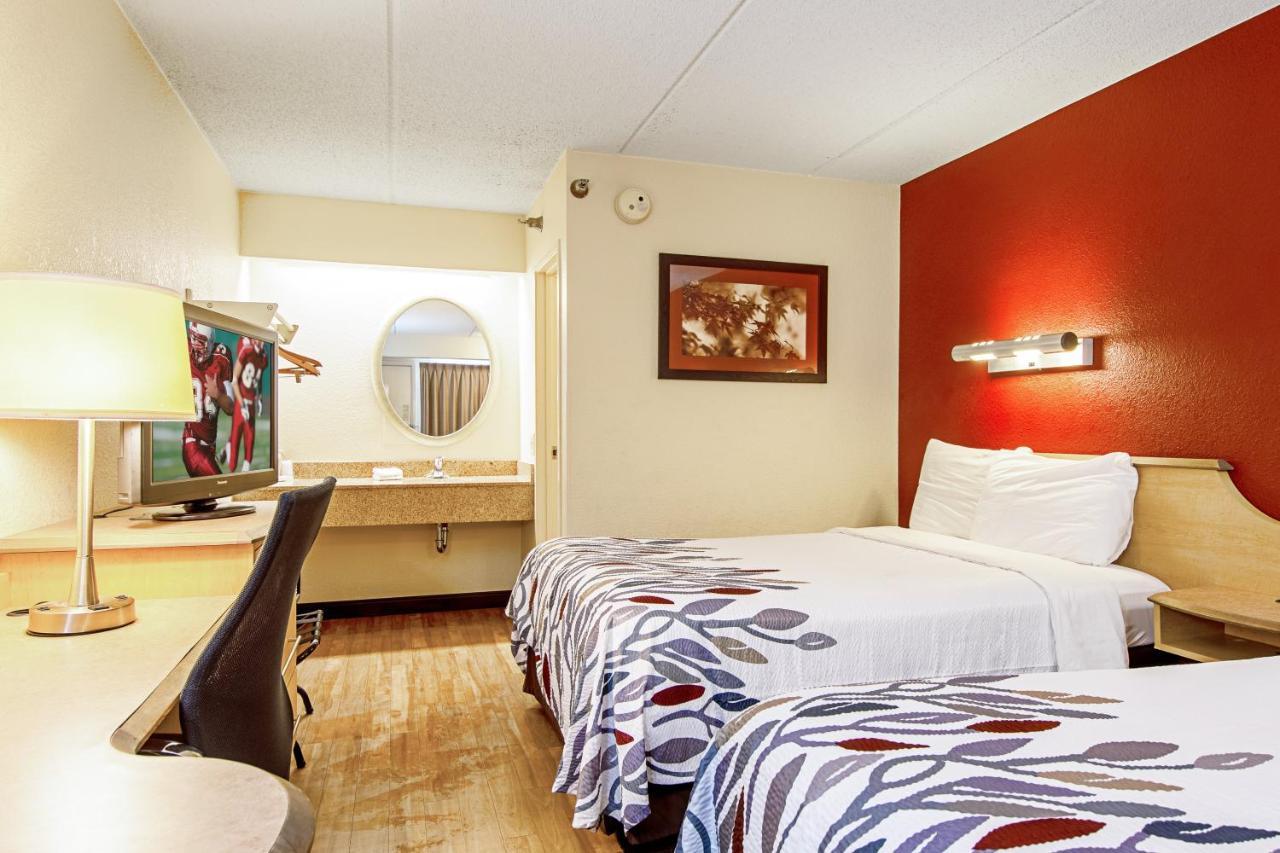 Red Roof Inn Charleston West - Hurricane, Wv Teays Valley Esterno foto