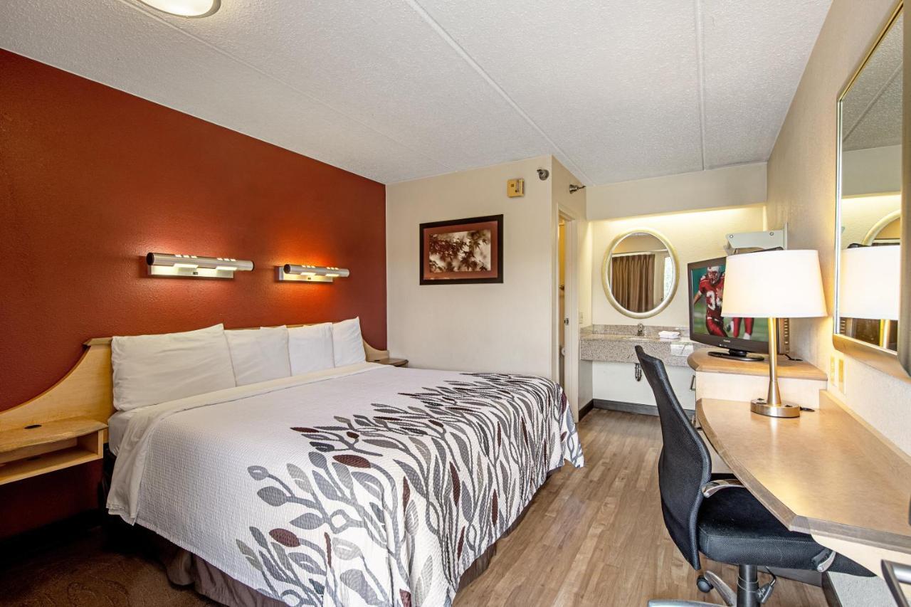 Red Roof Inn Charleston West - Hurricane, Wv Teays Valley Esterno foto