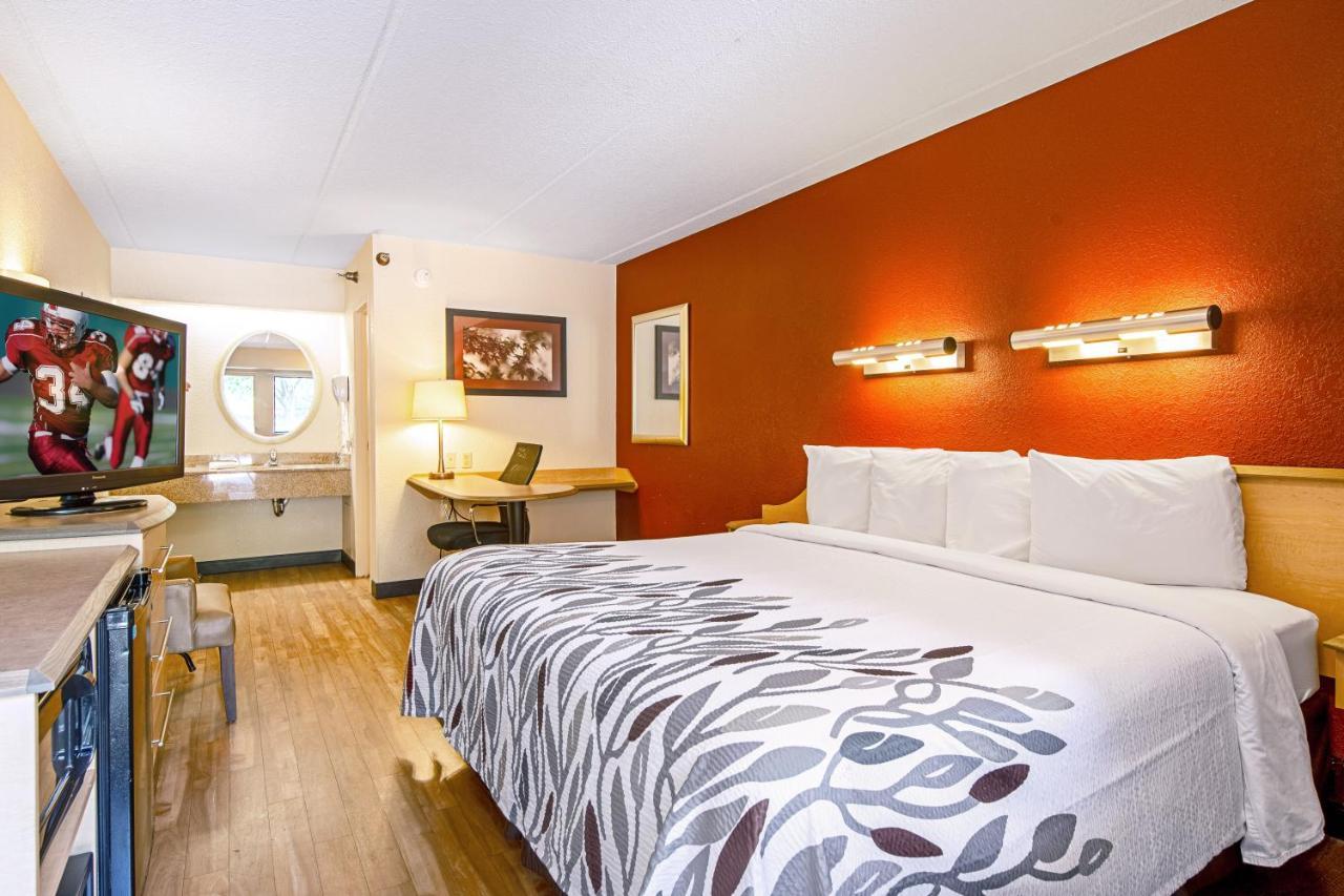 Red Roof Inn Charleston West - Hurricane, Wv Teays Valley Esterno foto